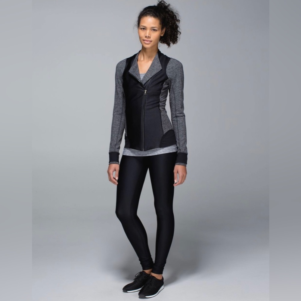 🖤 Lululemon Emerge Renewed Jacket 🖤